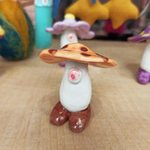 Load image into Gallery viewer, κεραμικό μανιταροξωτικό / ceramic mushroom-elf
